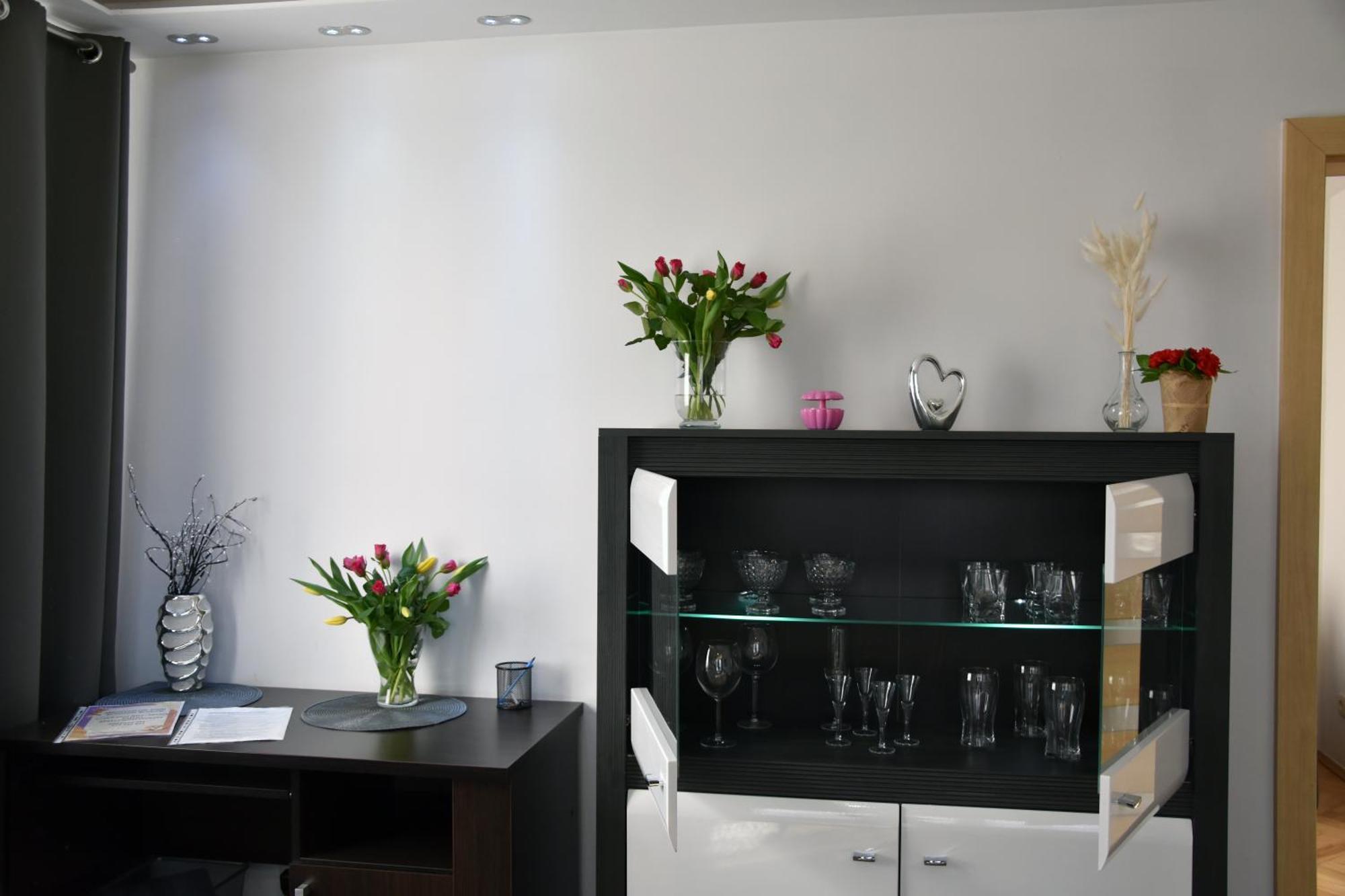 Apartament Night Premium Krakow Ngoại thất bức ảnh